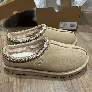 UGG Women’s Tasman Slipper Sz 9 in Driftwood